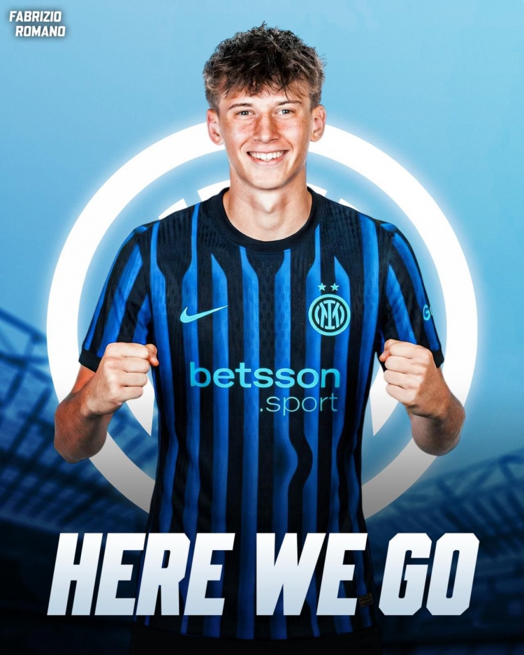 6686入口-罗马诺：18岁后卫亚基罗维奇即将接受国米体检，时间很可能是周五